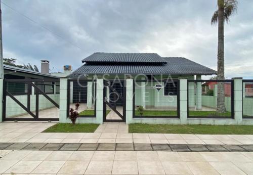 Conforto e praticidade a poucos metros do mar na Areias Brancas