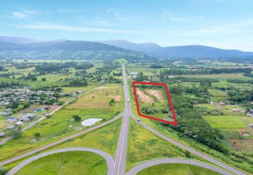 Área à Venda em Terra de Areia