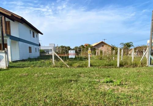 Terreno Bem Localizado no Bairro Rondinha em Arroio do Sal