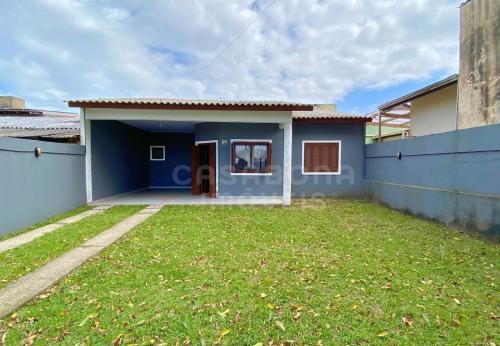 Casa Mobiliada com Churrasqueira e Posição Solar Privilegiada no Jardim Olívia