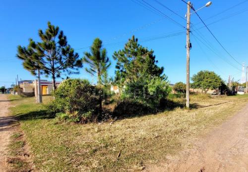 Terreno de esquina no Quatro Lagos – Localização privilegiada em Arroio do Sal