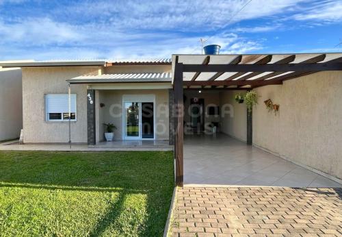 Casa completa próxima ao mar no bairro São Paulo!